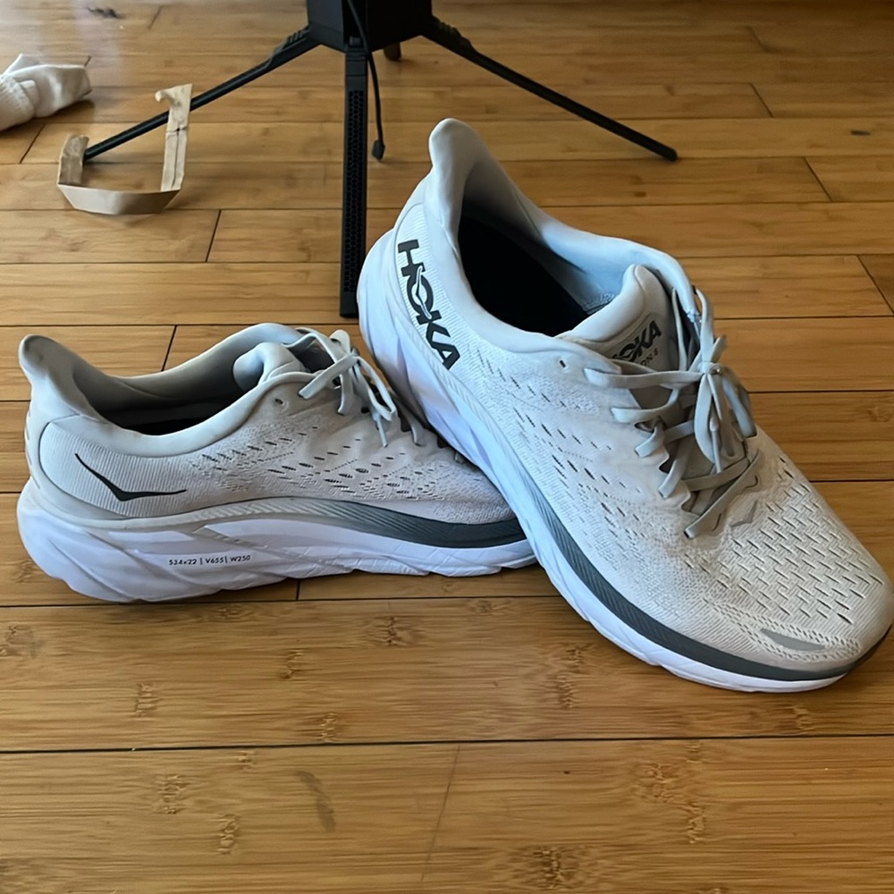 Hoka clifton 8 white lightly used size 13 no box